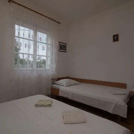 Kuca Marija I Velimir Guest house Sucuraj