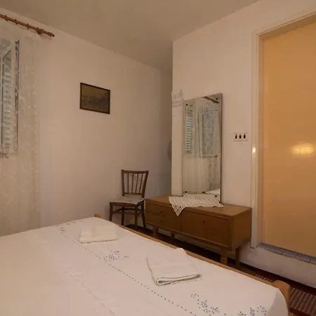 Kuca Marija I Velimir Guest house