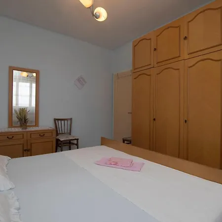 Guest house Kuca Marija I Velimir Sucuraj