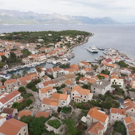 Kuca Marija I Velimir Guest house Sucuraj